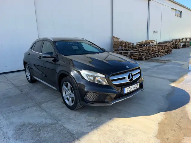 Mercedes-Benz GLA-Class