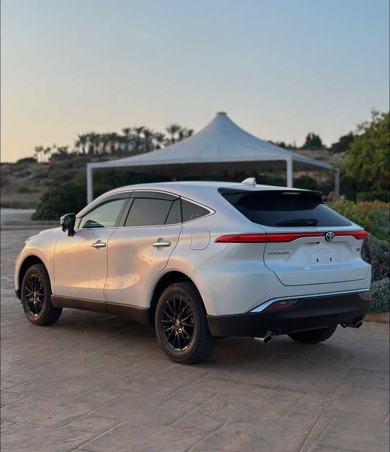2023 Toyota Harrier 2,5L 2023 Cyprus