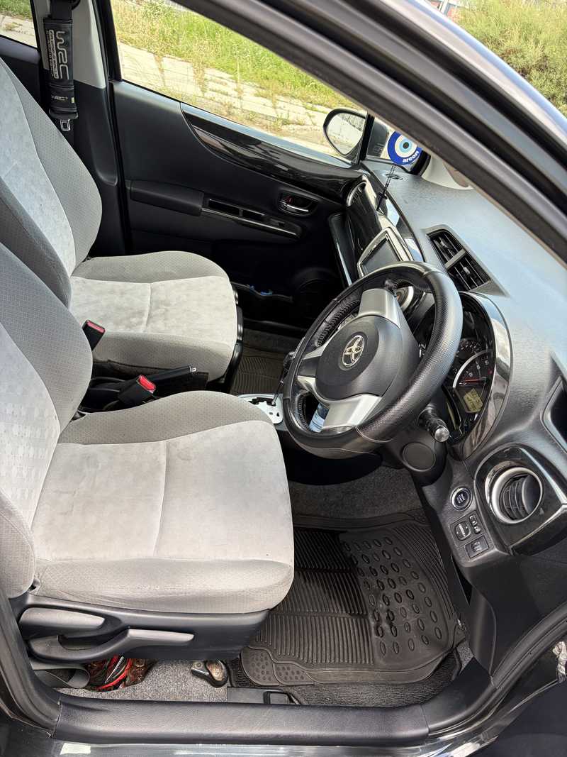 2011 Toyota Vitz 1,3L 2011 Cyprus