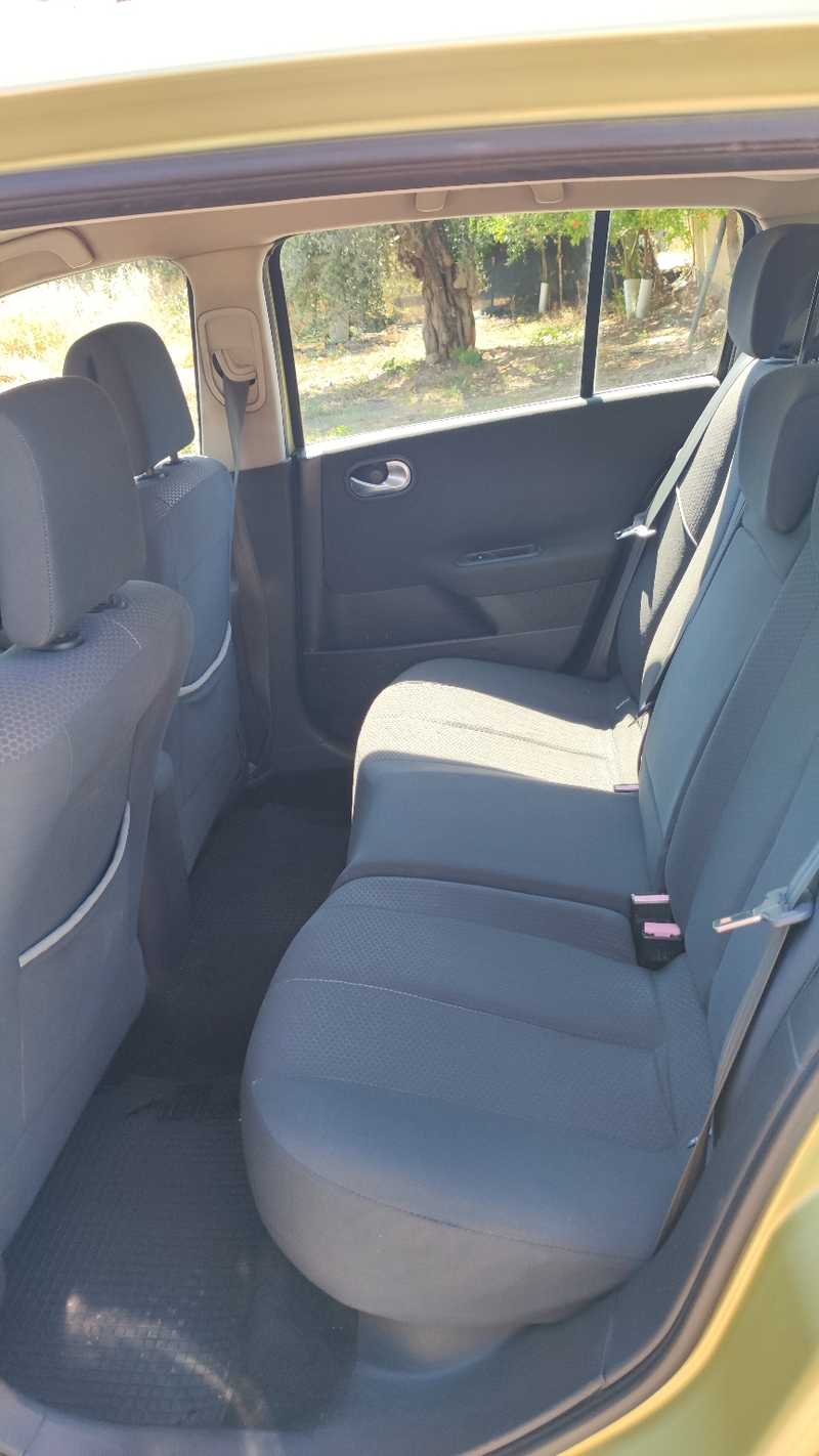 2003 Renault Megane 1,6L 2003 Cyprus