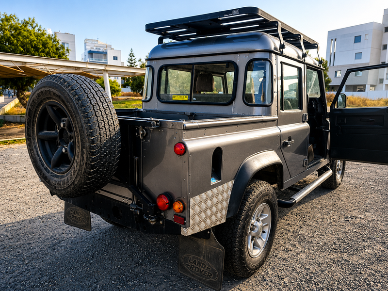 1999 Land Rover Defender 2,5L 1999 Cyprus