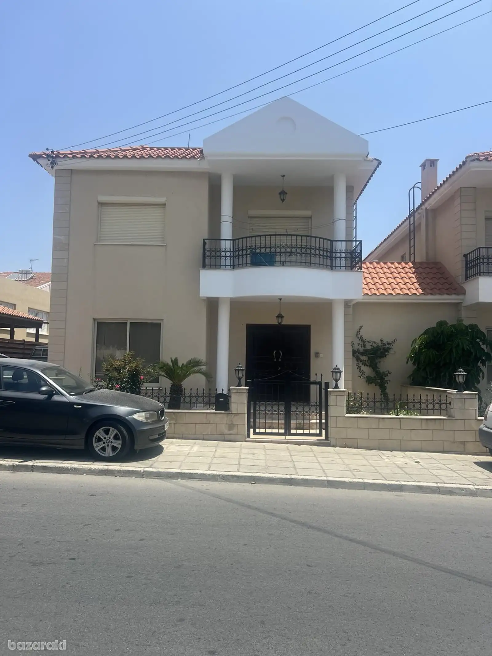 House, 4 bedrooms — 2