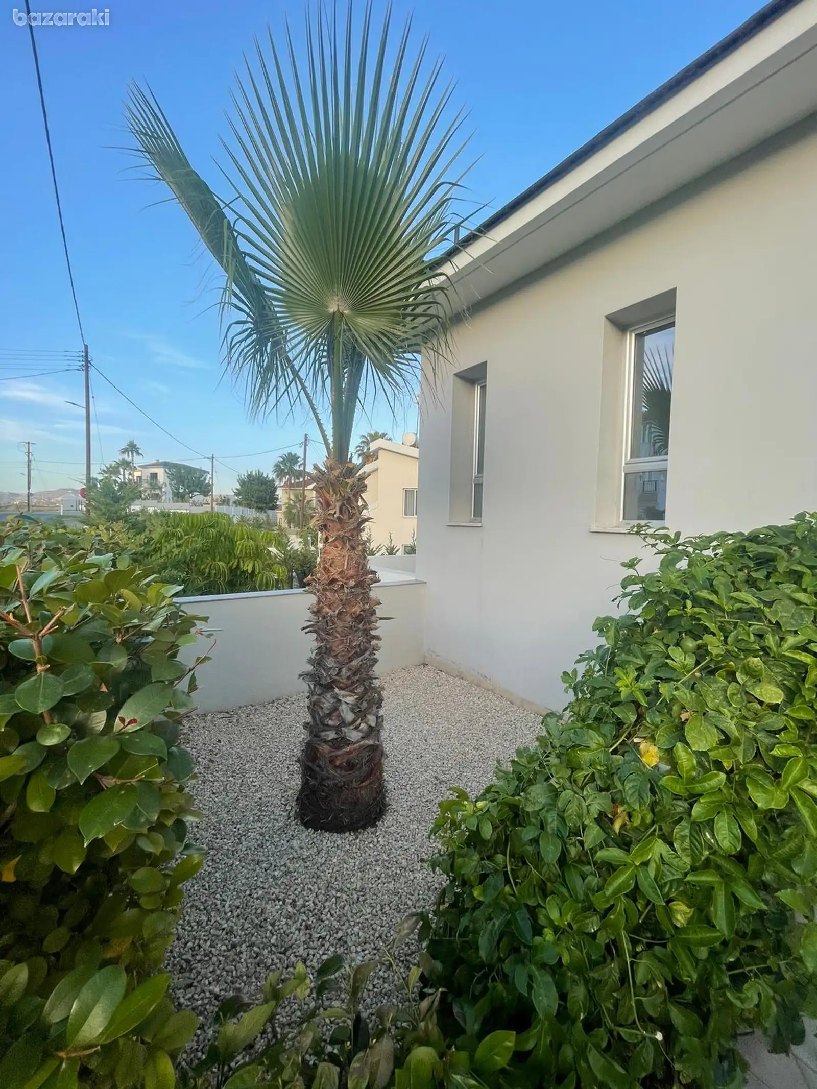 House, 3 bedrooms — 4