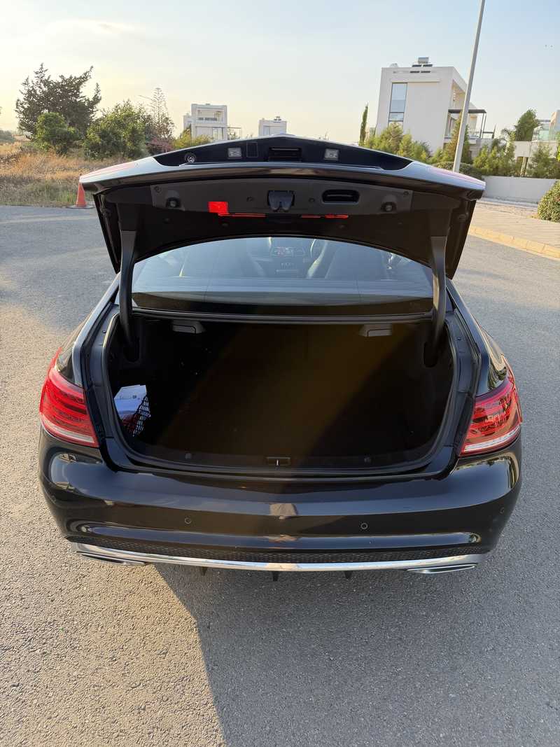 2013 Mercedes-Benz E-Class 2,1L 2013 Cyprus