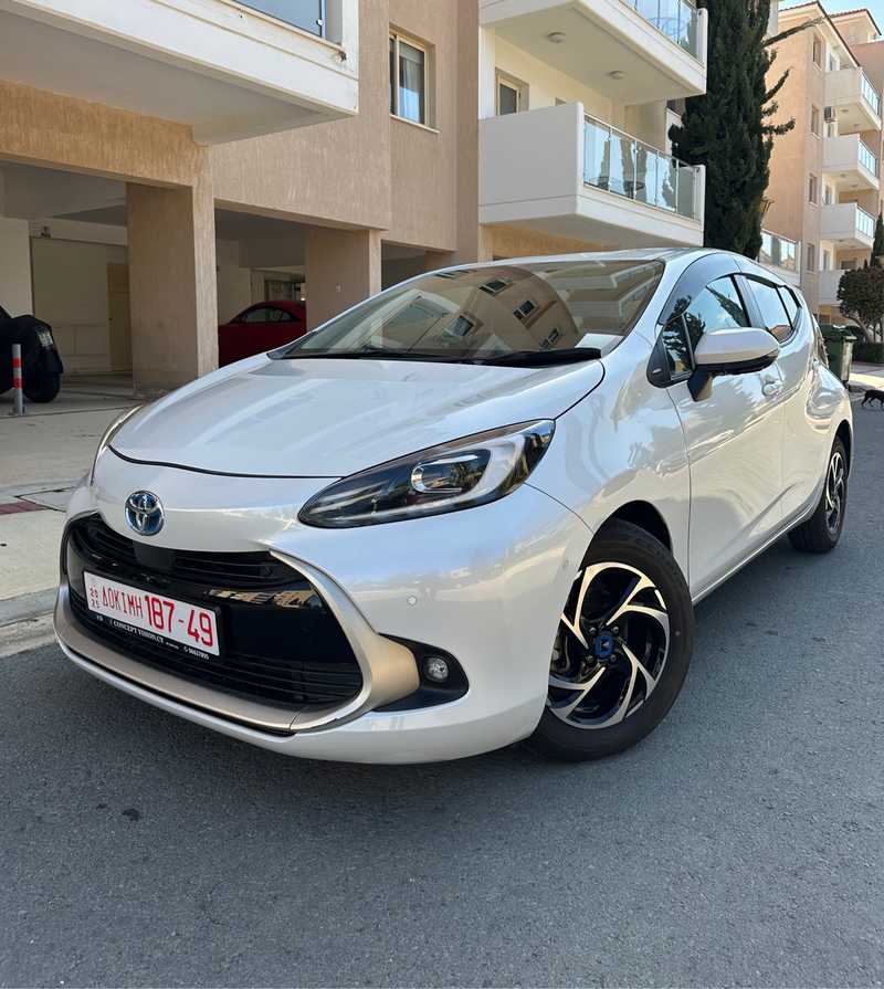 Toyota Aqua 1,5L 2024
