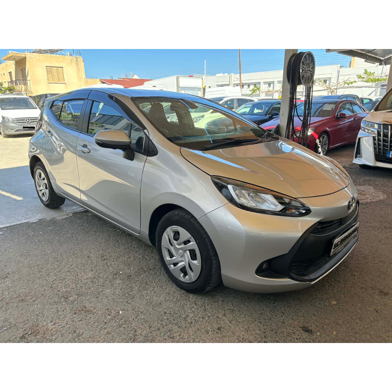Toyota Aqua 1,5L 2022