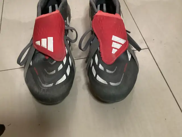 Rarely worn elite predators red and gray, Larnaca — Livadia Larnakas