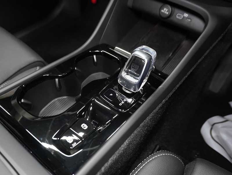 2026 Volvo XC40 2,0L 2026 Cyprus