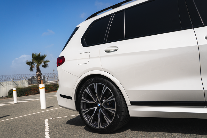 2021 BMW X7 4,4L 2021 Cyprus
