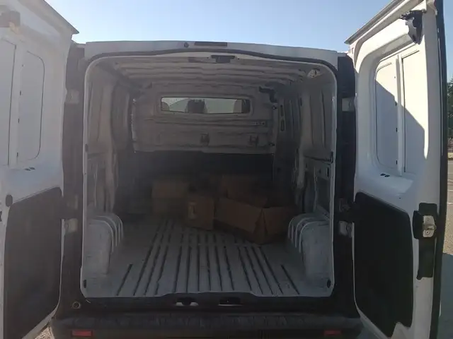 Renault Traffic 2,0L 2021, Nicosia — Palaiometocho - 5