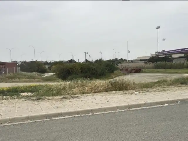 Industrial Plot 2651 m², Nicosia — Strovolos - Ap. Varnavas and Ag. Makar.