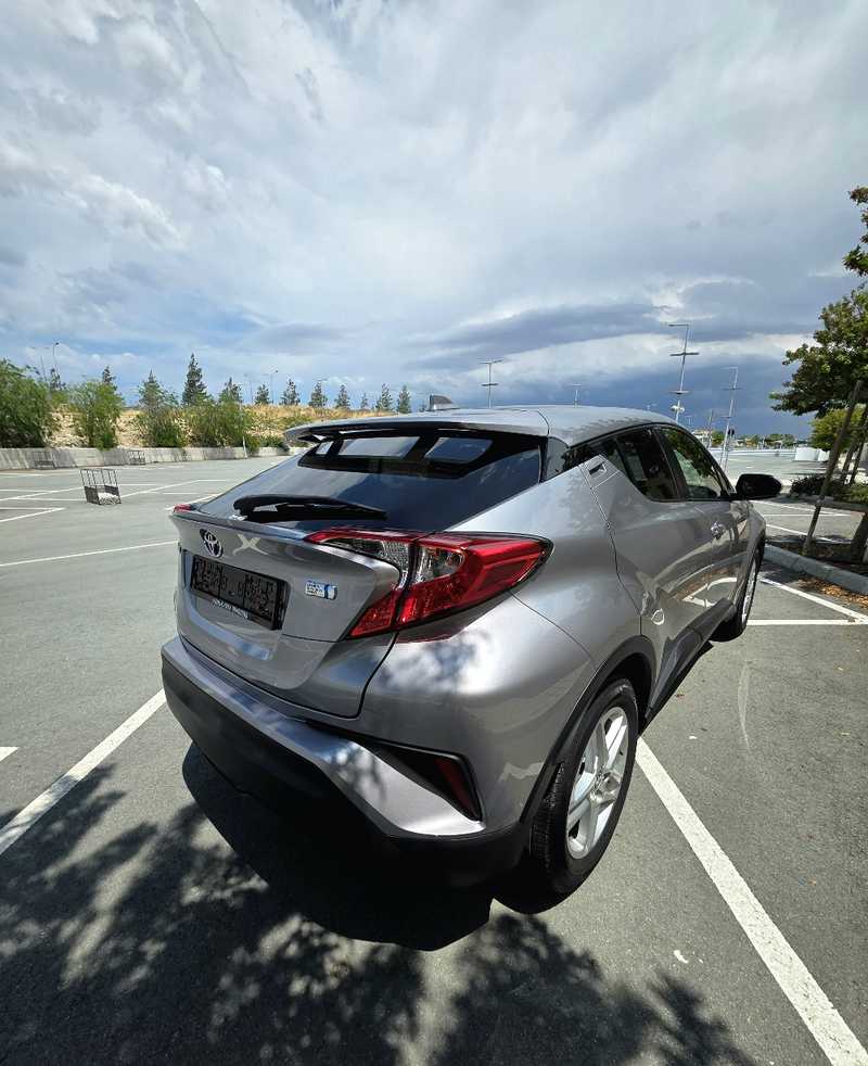 2021 Toyota C-HR 1,8L 2021 Cyprus