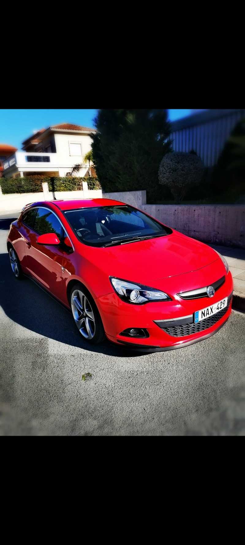 2012 Opel, Vauxhall Astra 1,6L 2012 Cyprus
