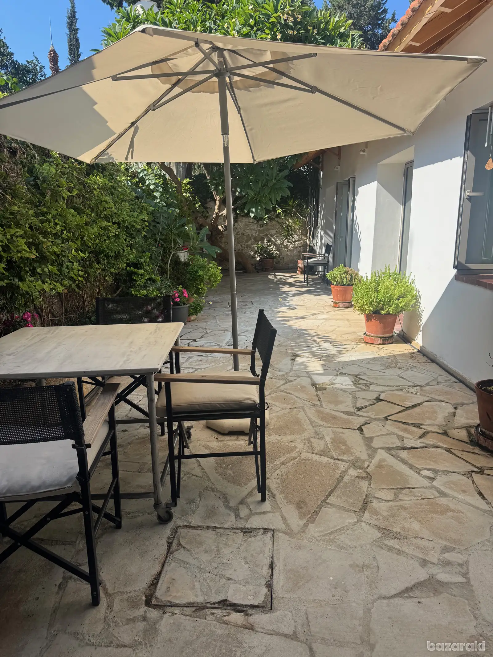 House, 1 bedroom — 5