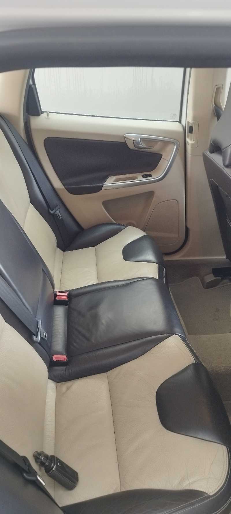2012 Volvo XC60 2,0L 2012 Cyprus