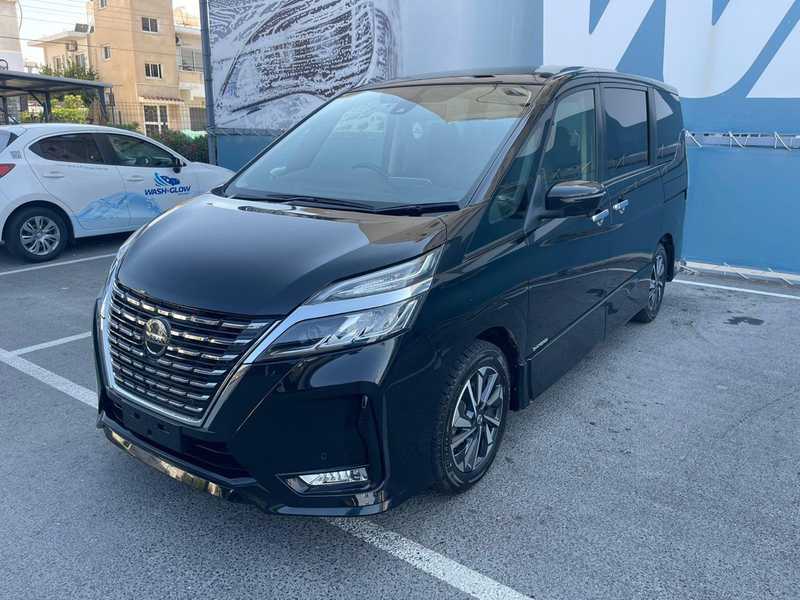 Nissan Serena 2,0L 2022