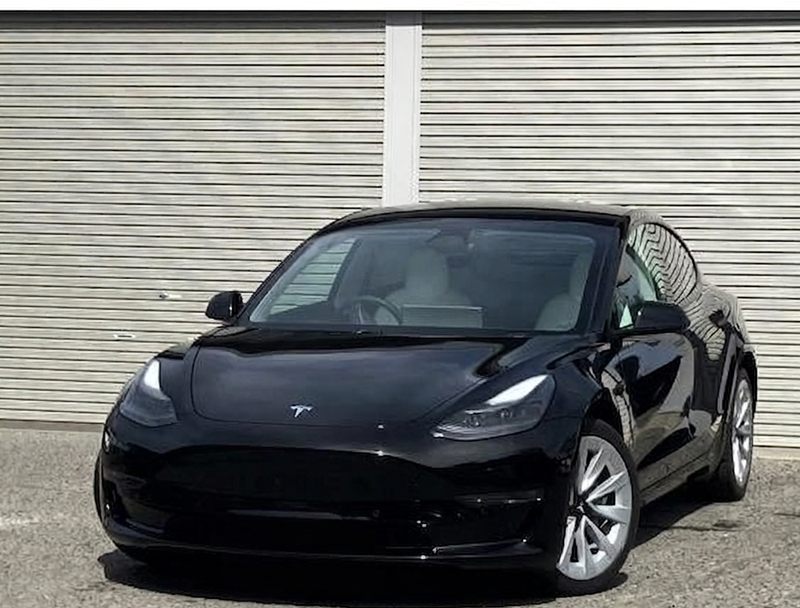 Tesla Model 3 Electric 2022