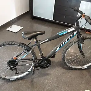 bicykle alpine, Limassol — Germasogeia