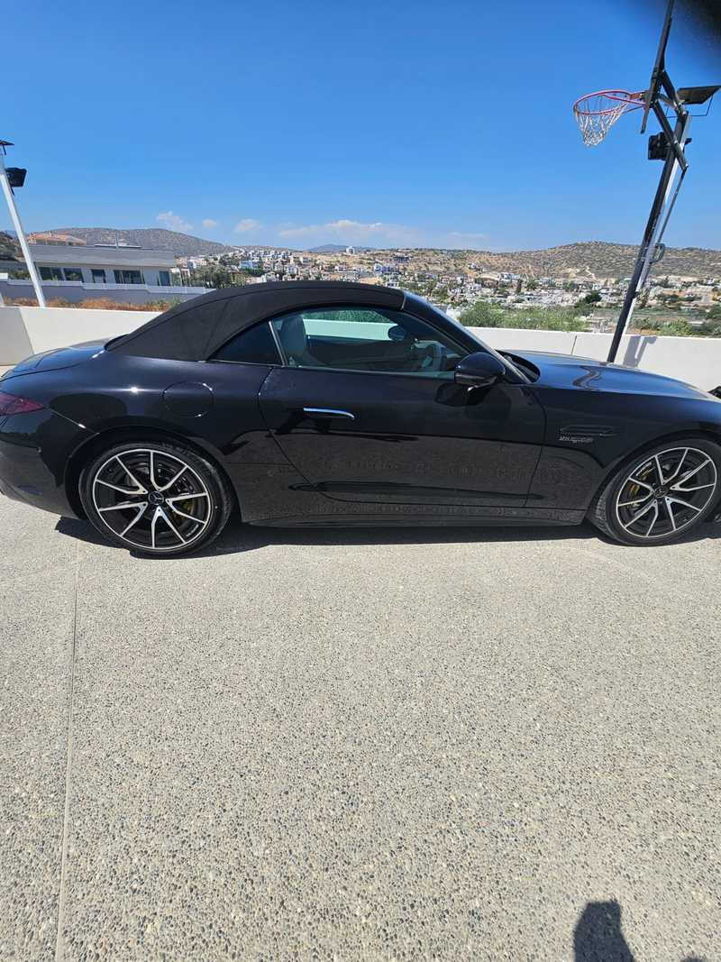 2023 Mercedes-Benz SL-Class 4,0L 2023 Cyprus