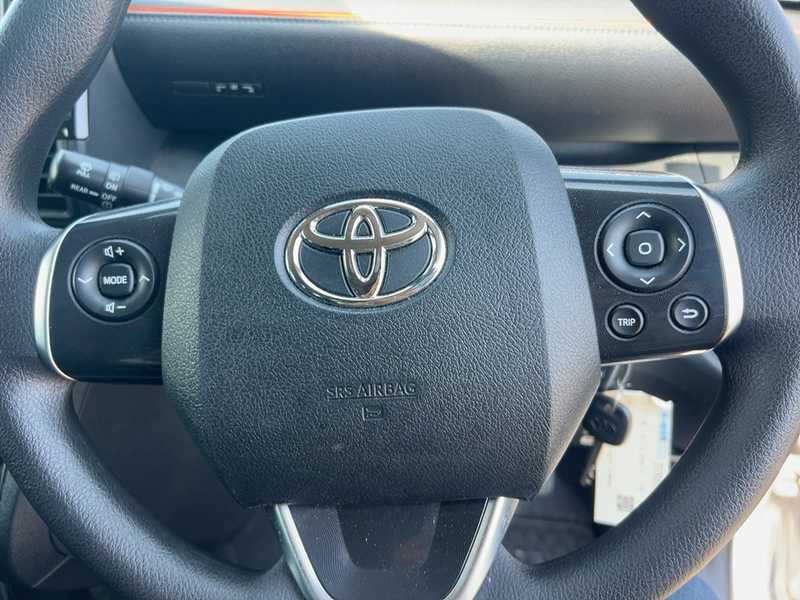 2022 Toyota Sienta 1,5L 2022 Cyprus
