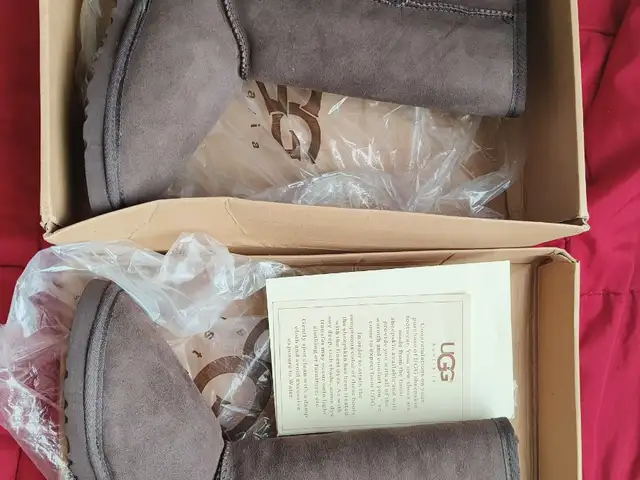 Leather women's boots, Επαρχία Πάφου — Paphos - Άγιος Θεόδωρος