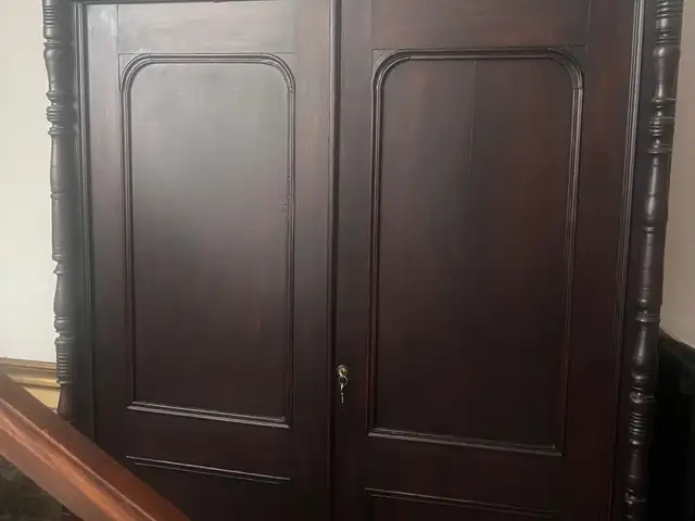 Antique cupboard over 100 yrs old. renovated., Nicosia — Nicosia - Ag. Antonios