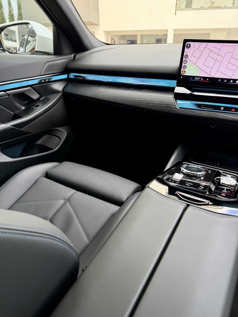2024 BMW 5-Series 2,0L 2024 Cyprus