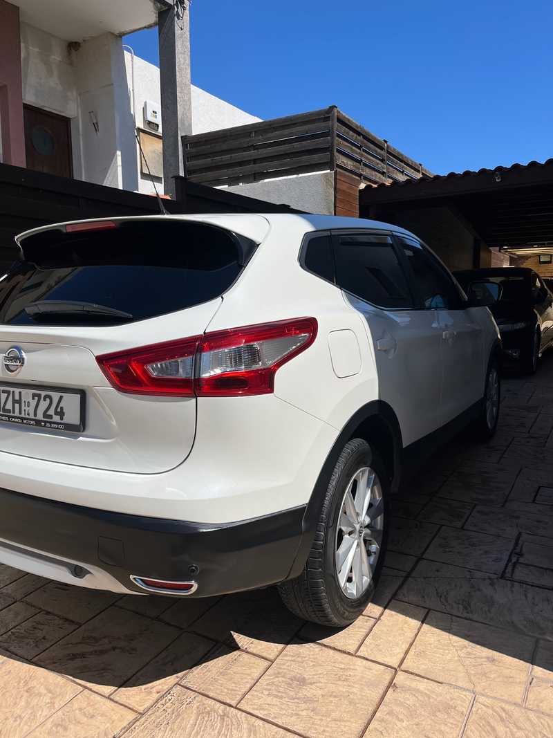 2014 Nissan Qashqai 1,6L 2014 Cyprus