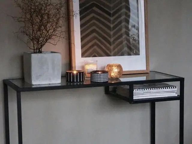 Glass desk with shelf, black metal frame, computer / office desk larnaca, Επαρχία Λάρνακας — Λάρνακα - Χρυσοπολίτισσα