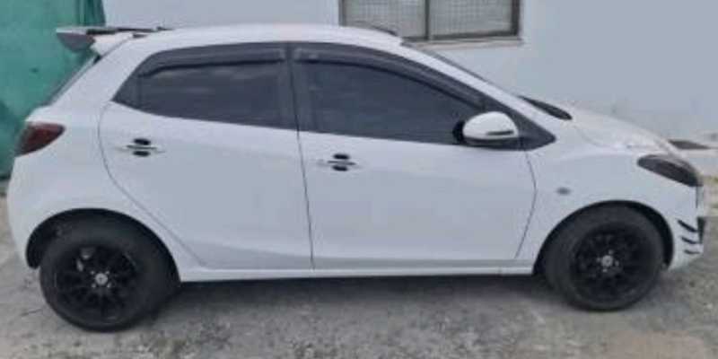 2011 Mazda Demio 1,3L 2011 Cyprus