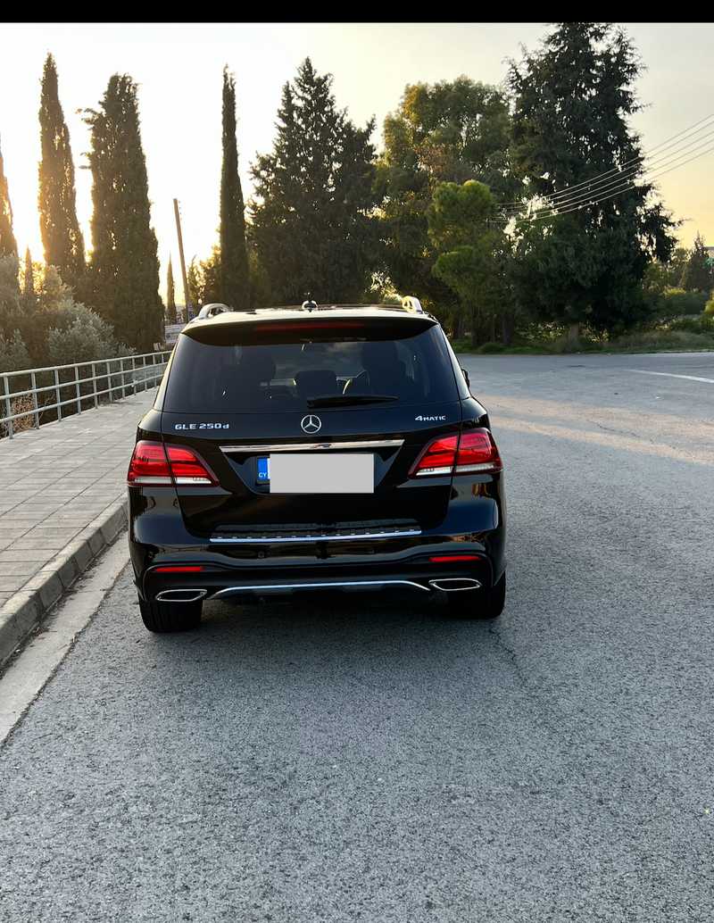 2017 Mercedes-Benz GLE-Class 2,5L 2017 Cyprus