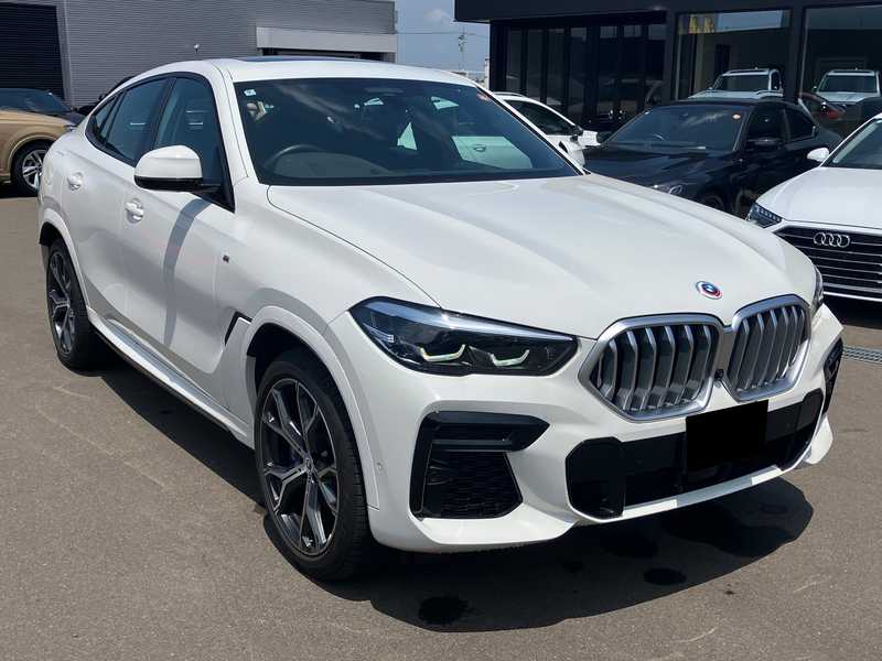 2022 BMW X6 3,0L 2022 Cyprus