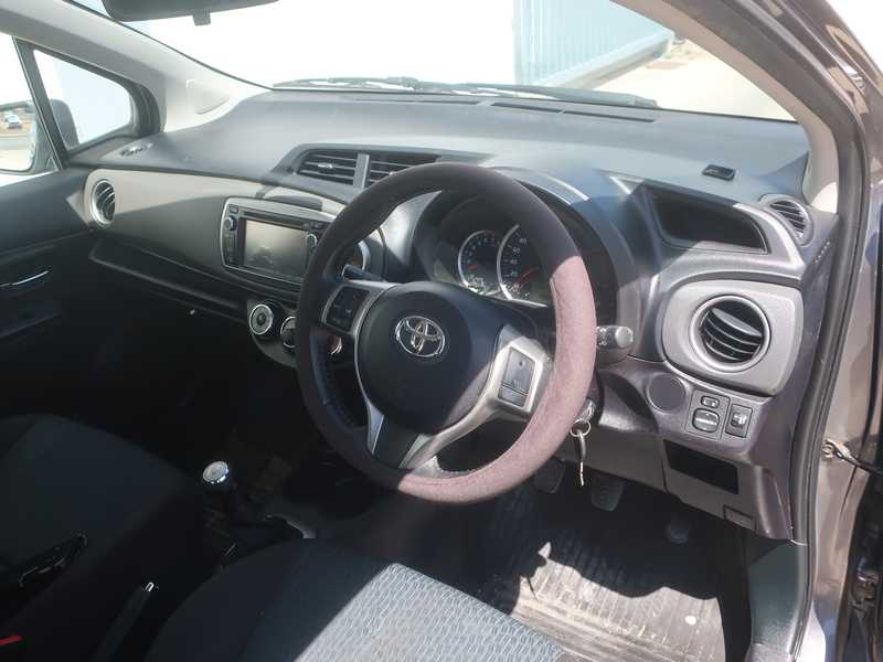 2012 Toyota Yaris 1,3L 2012 Cyprus