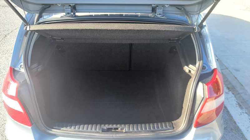 2006 BMW 1-Series 1,6L 2006 Cyprus