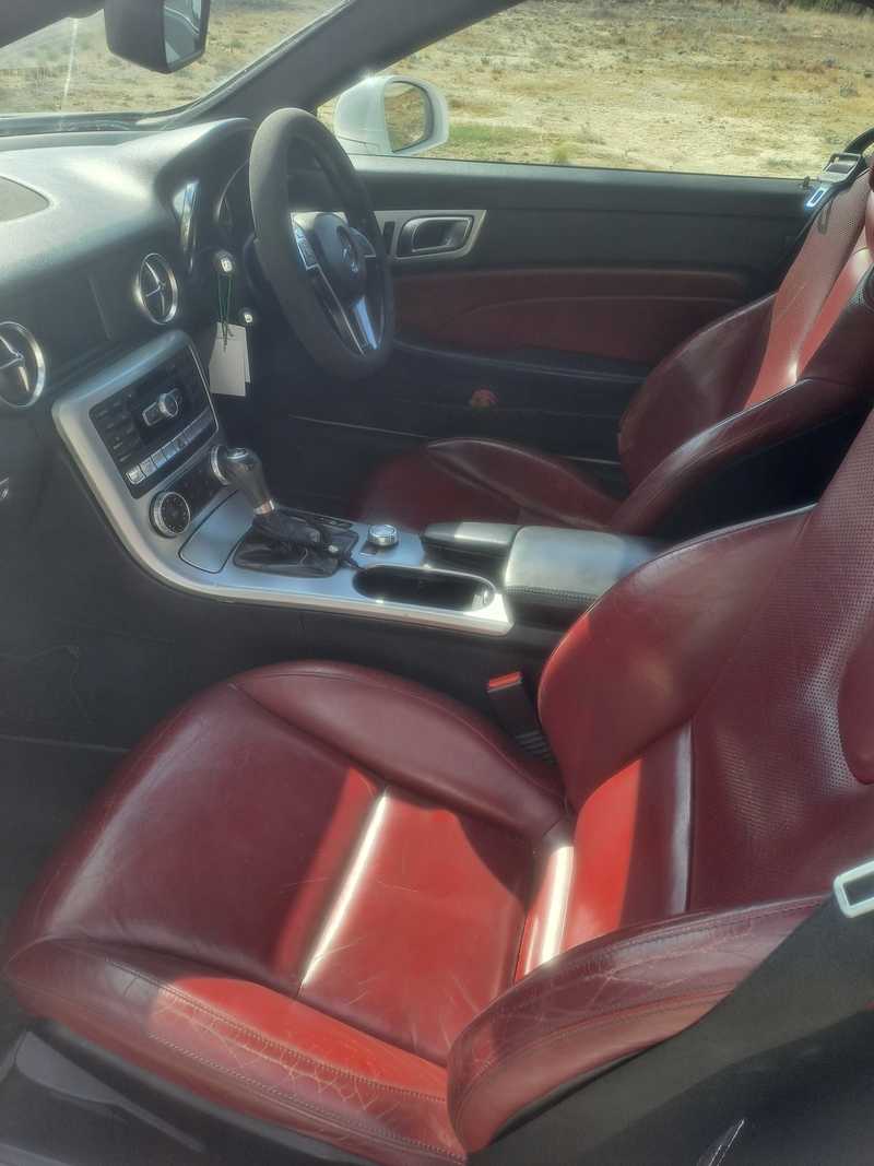 2015 Mercedes-Benz SLK-Class 2,2L 2015 Cyprus