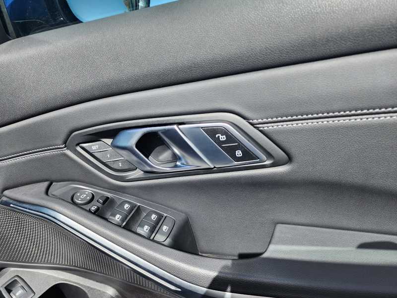 2022 BMW 3-Series 2,0L 2022 Cyprus