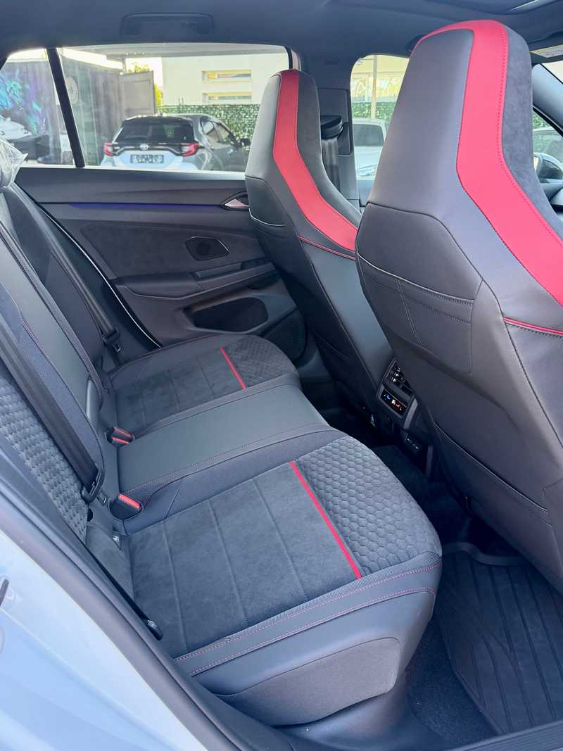 2024 Volkswagen Golf 2,0L 2024 Cyprus