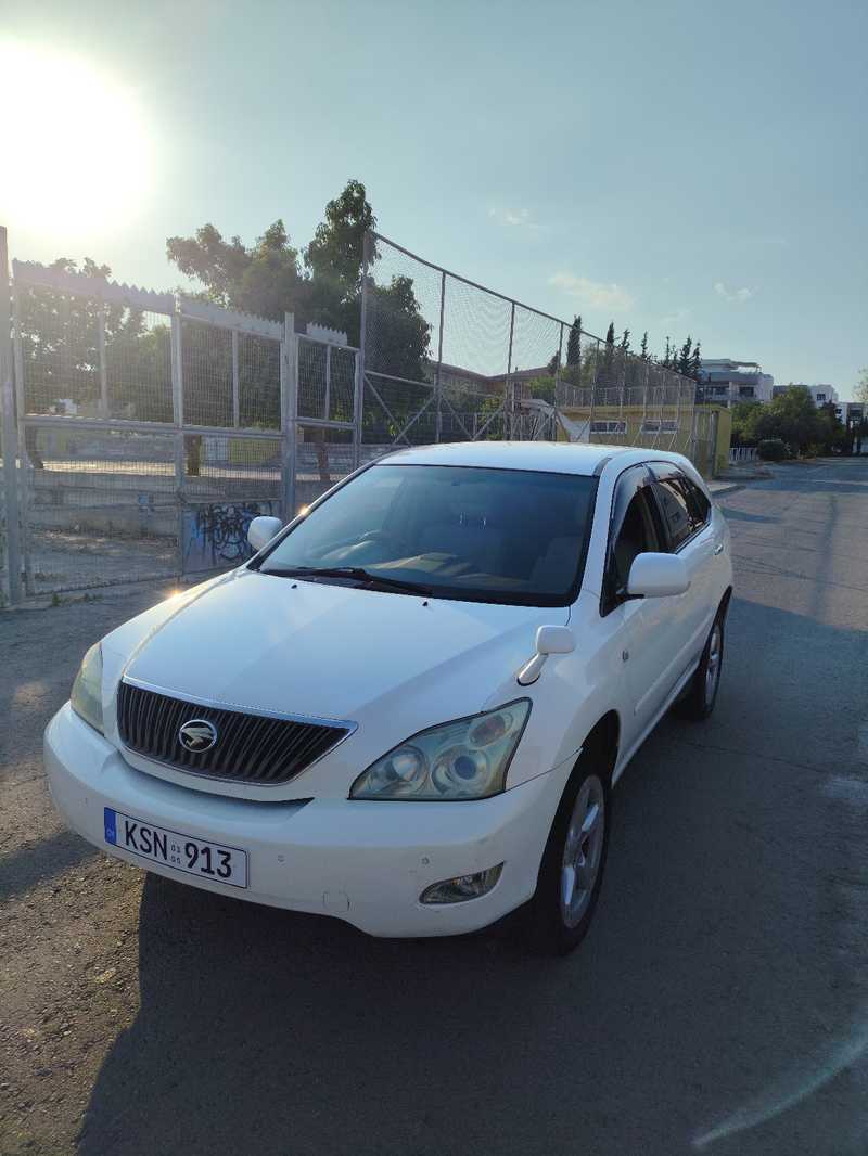 2005 Toyota Harrier 3,0L 2005 Cyprus