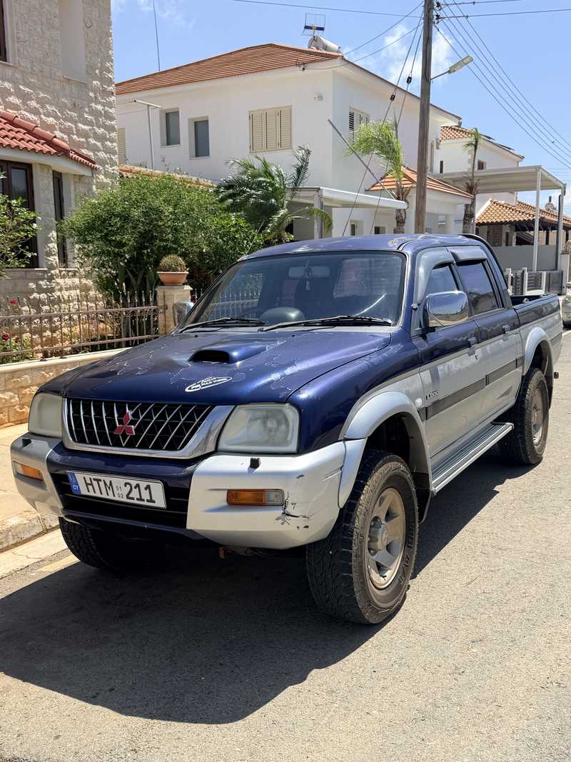 2002 Mitsubishi L200 2,5L 2002 Cyprus