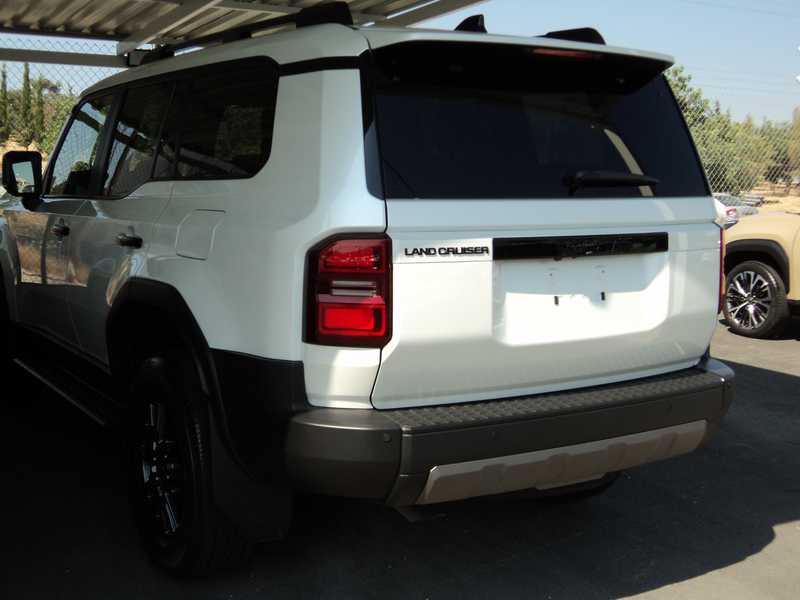 2026 Toyota Land Cruiser 250 2,8L 2026 Cyprus