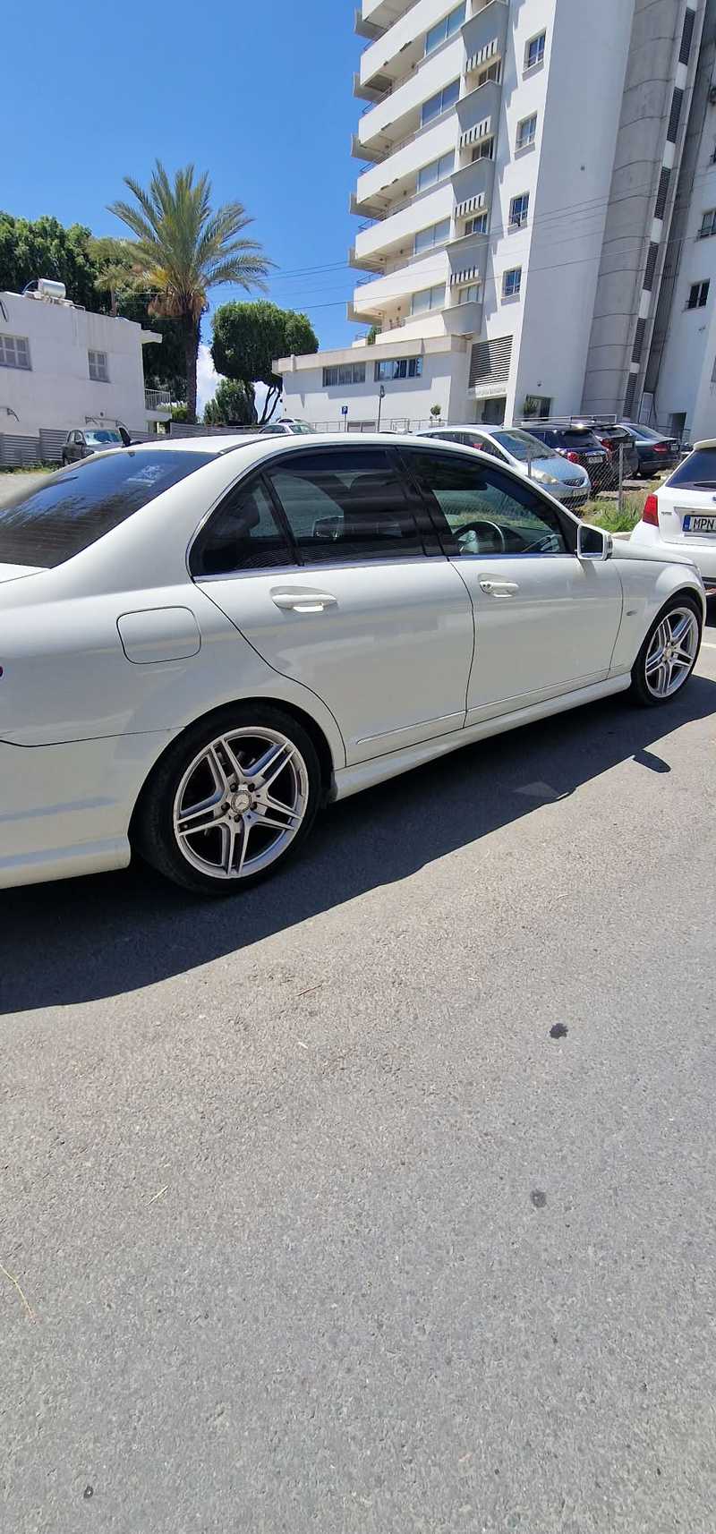 2010 Mercedes-Benz C-Class 2,1L 2010 Cyprus