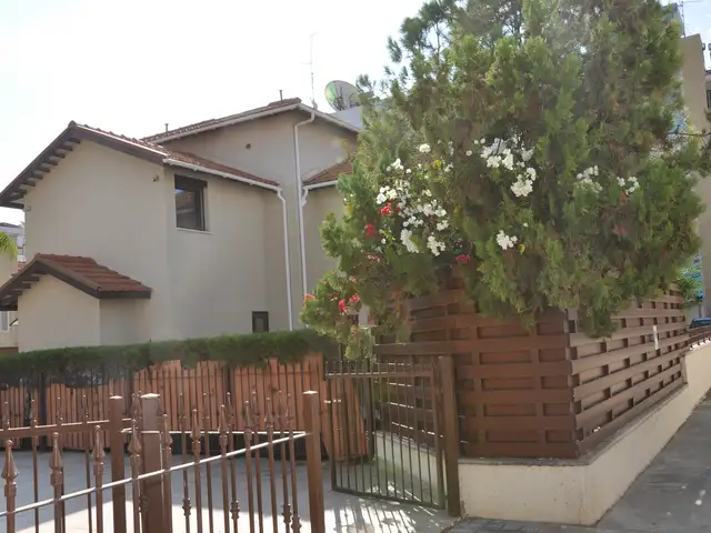 4-bedroom villa for sale, Limassol — Germasogeia Tourist Area