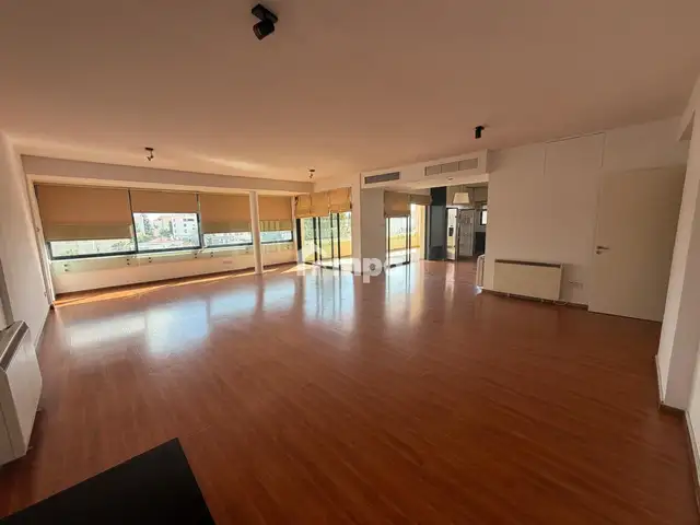 4-bedroom penthouse to rent, Nicosia — Nicosia - Agios Andreas
