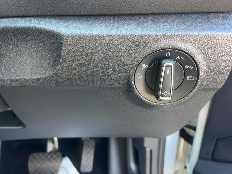 2025 Volkswagen T-Roc 1,5L 2025 Cyprus