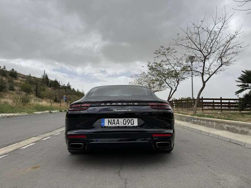 2018 Porsche Panamera 3,0L 2018 Cyprus