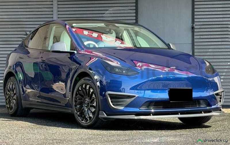 Tesla Model Y Electric 2024