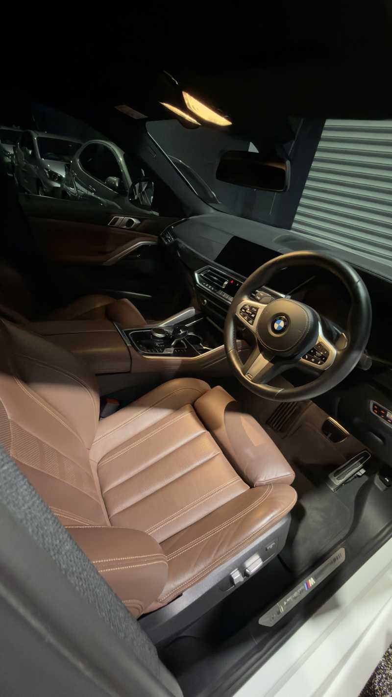 2021 BMW X6 3,0L 2021 Cyprus