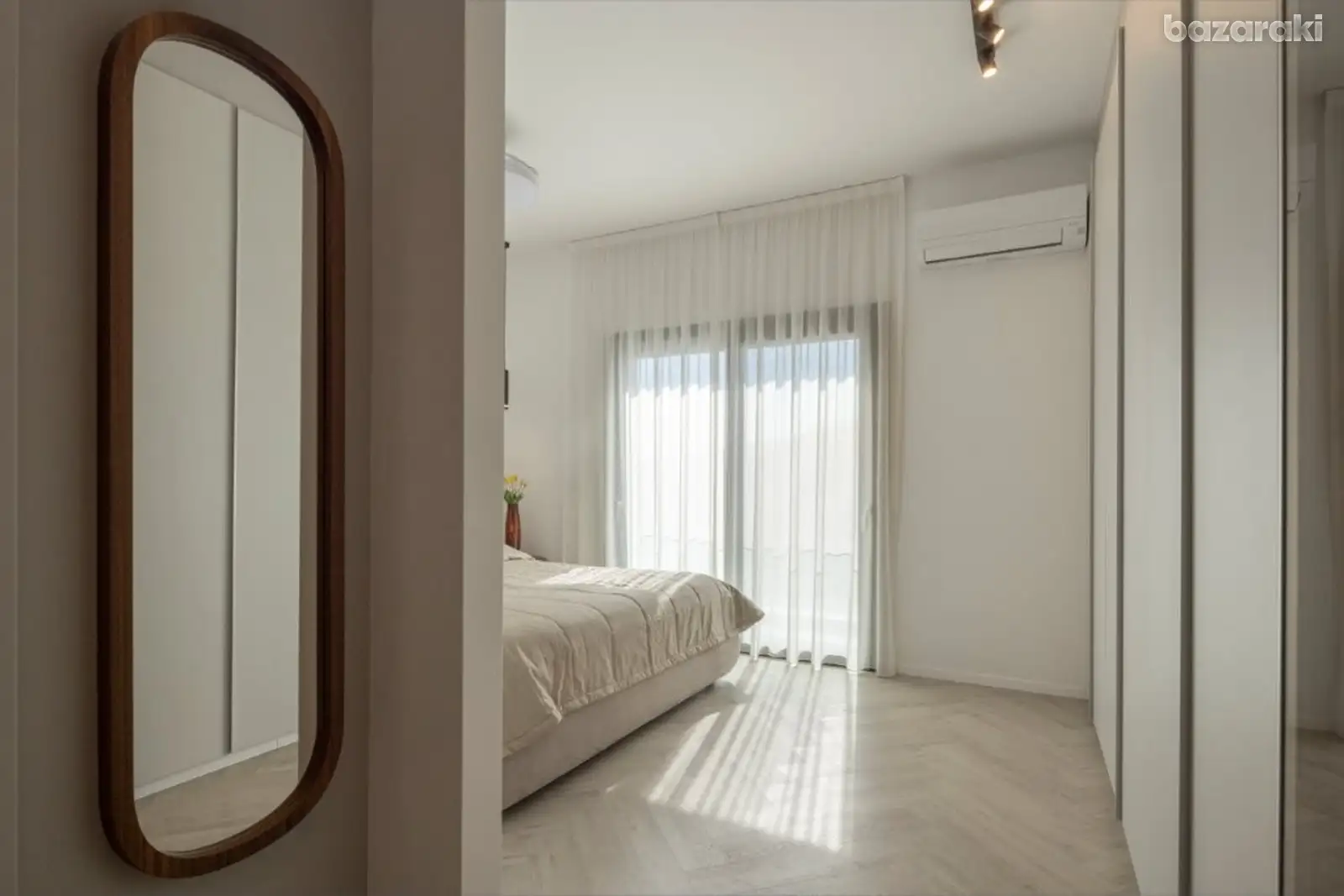 House, 3 bedrooms — 14