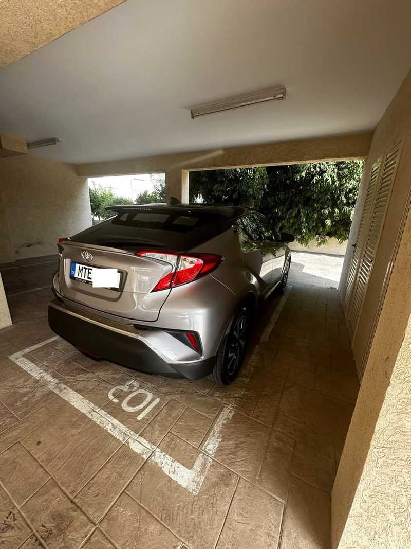 2017 Toyota C-HR 1,2L 2017 Cyprus