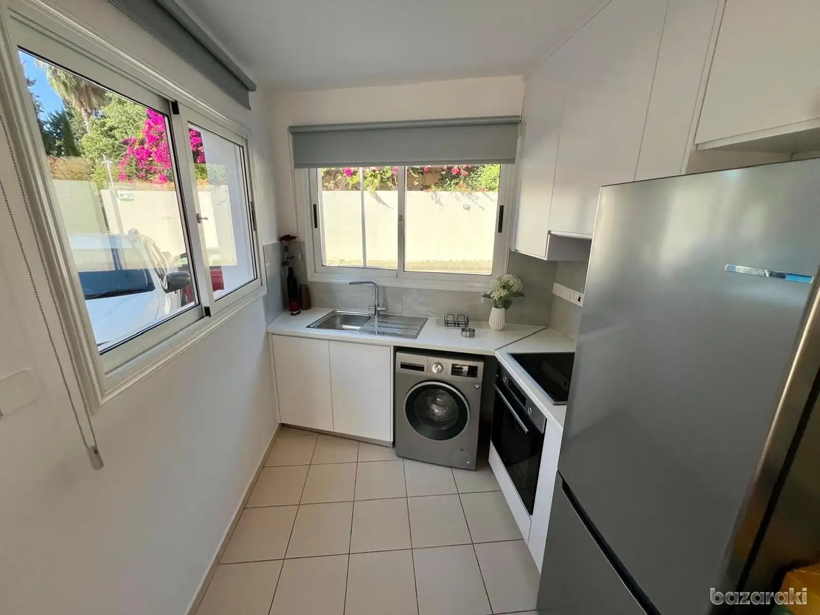 House, 2 bedrooms — 6